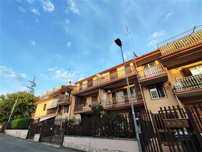 Appartamento - Quadrilocale a Villanova, Guidonia Montecelio