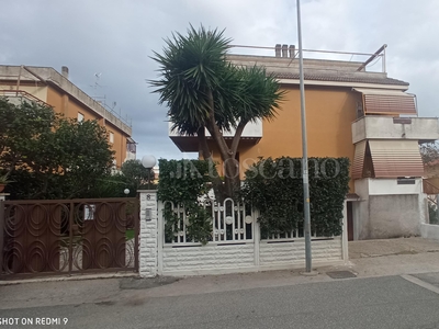 Casa a Anzio in via Massimo D' Azeglio