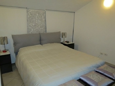 Appartamento in Affitto a Brindisi, zona Monza, 350€