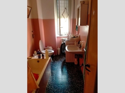Appartamento in Affitto a Milano, 350€