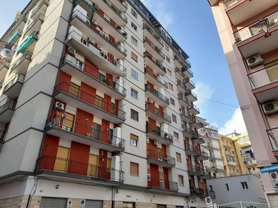 Appartamento in vendita a Taranto, via Pola, 72 - Taranto, TA