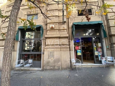 Bar in vendita a Genova corso Carbonara, 36
