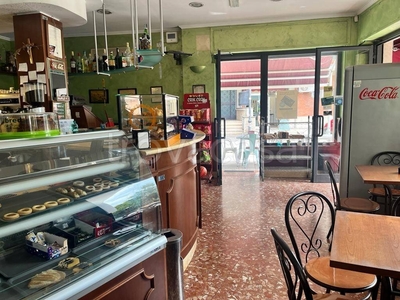 Bar in vendita a Grottaferrata via Roma, 43