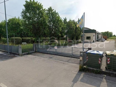 Capannone Industriale in vendita a Valvasone Arzene via Trieste, 45