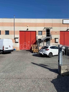 Capannone Industriale in vendita ad Albavilla via Don Luciano Schiavo