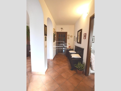 Casa Indipendente in Vendita a Lucca, zona San Concordio Contrada, 245'000€, 110 m²