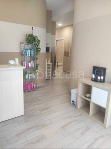 Centro Estetico/Solarium/Benessere in in vendita da privato a Roma via di Monte Verde