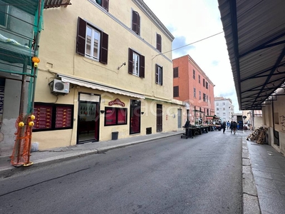 Enoteca/Wine Bar in vendita a Civitavecchia via Andrea Doria, 23