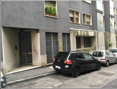 Magazzino in in vendita da privato a Trieste via Giacomo Matteotti, 33/1
