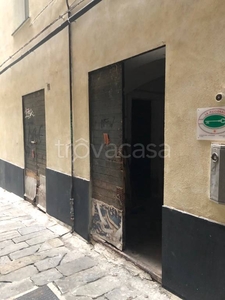 Magazzino in vendita a Genova vico delle Fasciuole