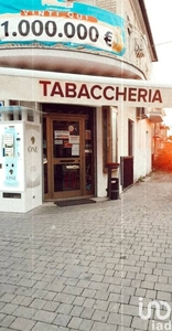 Tabaccheria in vendita a Monte San Giusto via Macerata, 150