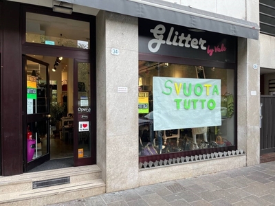 Negozio in vendita a Udine