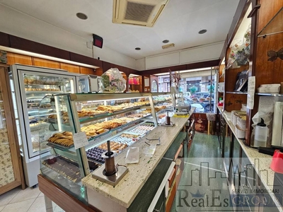 Pasticceria in vendita a Roma