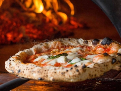 Pizzeria in vendita a Latina piazza della Libertà