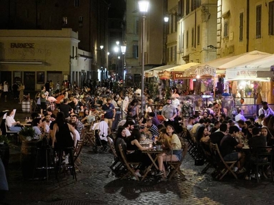 Pub in vendita a Roma via del Pigneto, 30