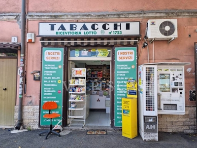 Tabaccheria in vendita a Roma largo Dei Savorgnan, 2