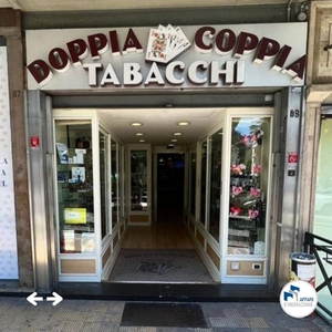 Tabaccheria in vendita a Roma via Ugo Ojetti