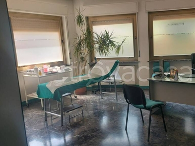 Ufficio in in vendita da privato a Gorizia corso Italia, 90