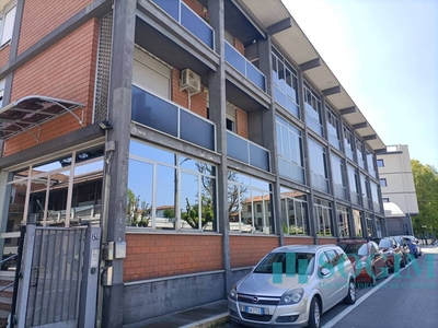 Ufficio in vendita a Inverigo via Bianchi, 41