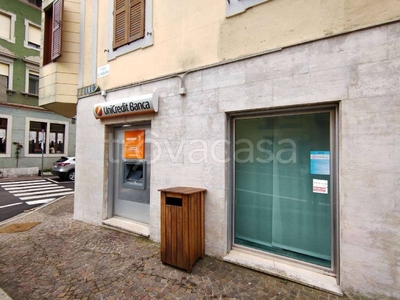 Ufficio in vendita a Pontebba via Roma
