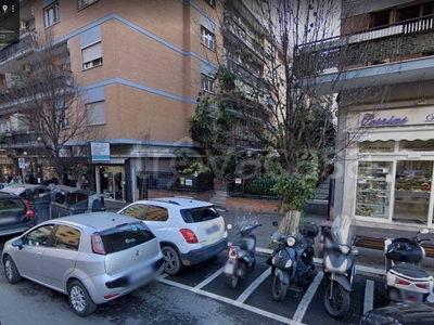 Ufficio in vendita a Roma via Mario Musco