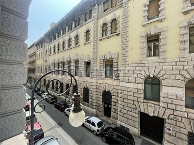 Ufficio in vendita a Trieste geppa , 2