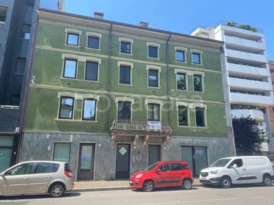 Ufficio in vendita a Udine via Bernardo de Rubeis, 27