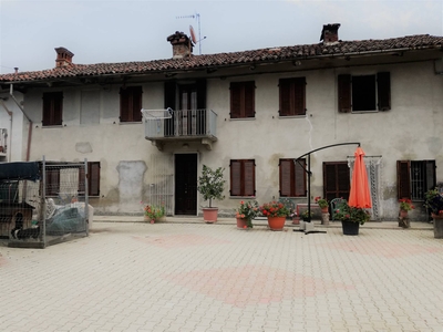 Casa semi indipendente a San Damiano D'Asti