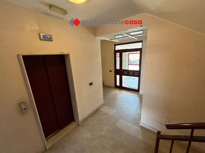Appartamento di 65 mq in vendita - Bari