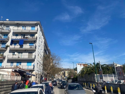 Appartamento di 83 mq in vendita - Napoli