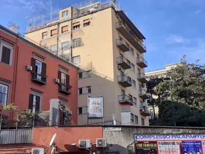 Appartamento in affitto a Napoli