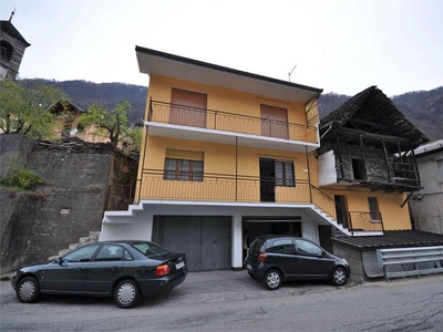 Appartamento in vendita a Borgomezzavalle