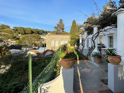 Appartamento in vendita a Capri