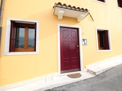 Appartamento in vendita a Lugo Di Vicenza