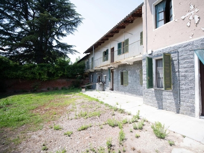 Appartamento in vendita a Monteu Roero