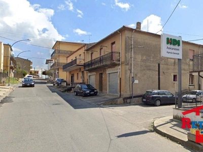 Appartamento in vendita a San Lorenzo Del Vallo
