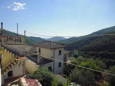 Appartamento in vendita a Sestri Levante