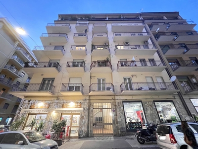 Appartamento in Via Imbriani 59 in zona Largo Rosolino Pilo a Catania