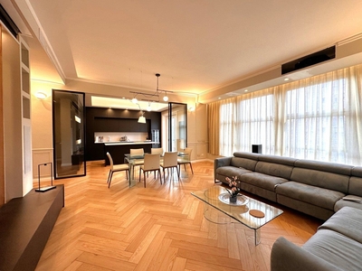 Appartamento in Viale Papiniano, 45, Milano (MI)