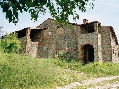 Casa colonica in vendita a Arezzo