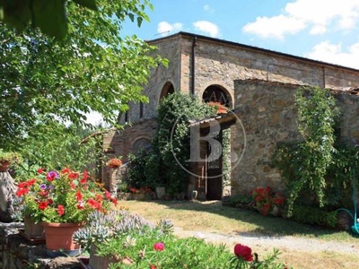 Casa colonica in vendita a Radicondoli