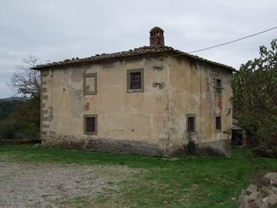 Casa colonica in vendita a Vicchio