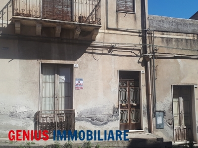 Casa indipendente in vendita a Biancavilla