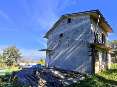 Casa indipendente in vendita a Castelvetere Sul Calore
