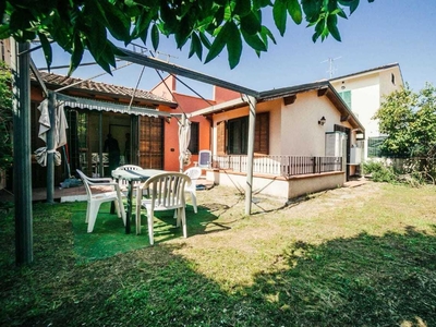 Casa indipendente in vendita a Diano Marina