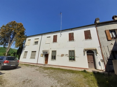 Casa indipendente in vendita a Ferrara