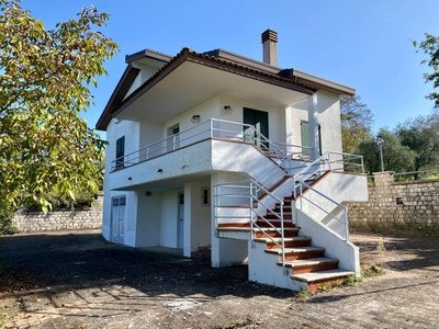 Casa indipendente in vendita a Fontanarosa