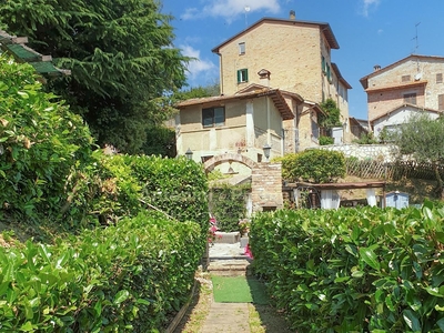 Casa indipendente in vendita a Marsciano