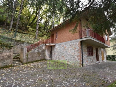 Casa indipendente in vendita a Montefortino