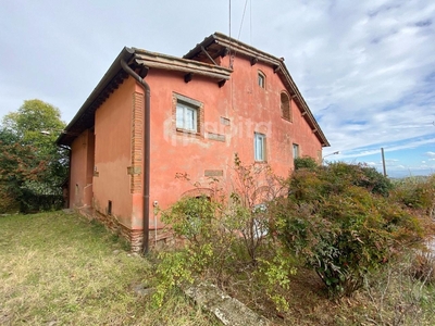 Casa indipendente in vendita a Montevarchi